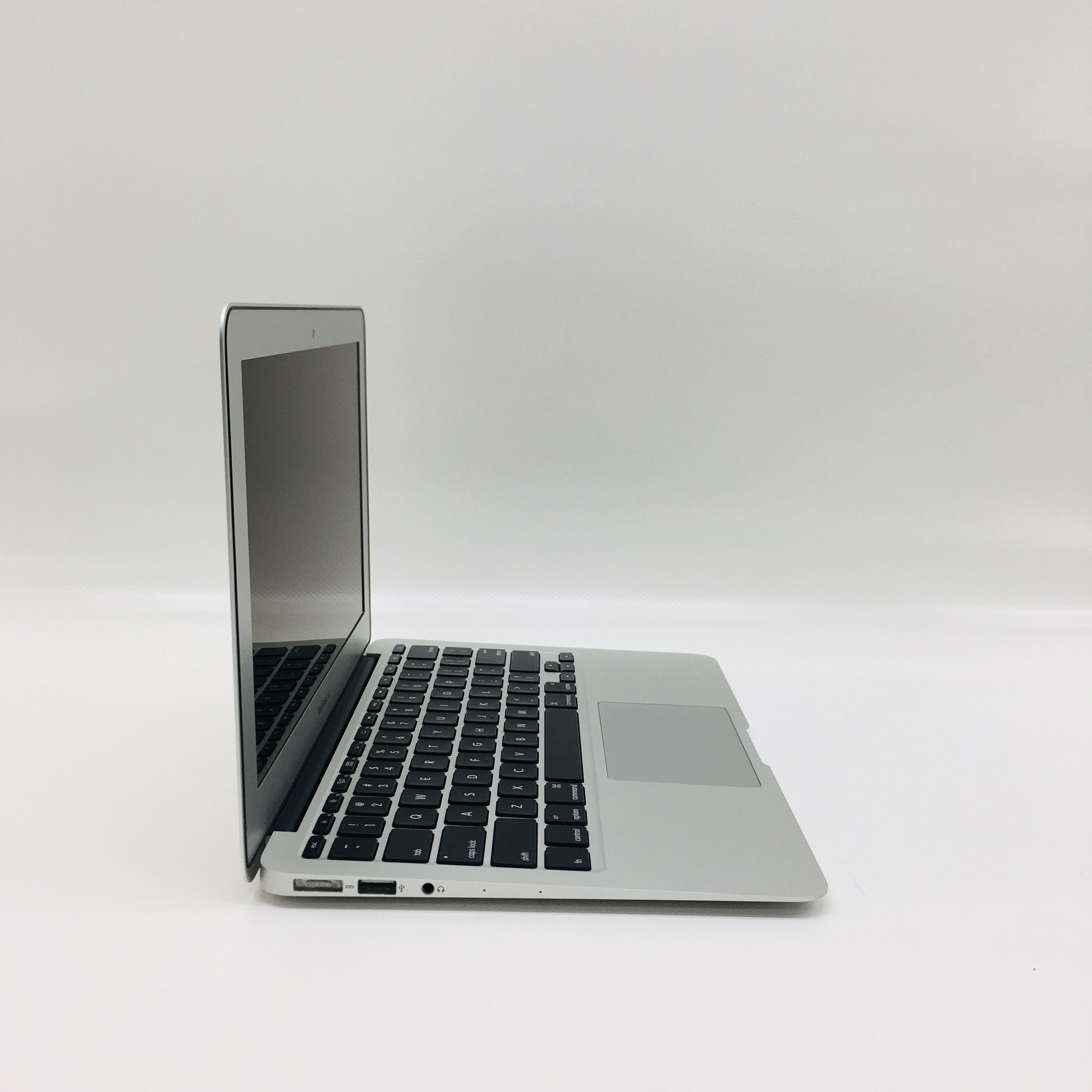 MacBook Air 11" Early 2015 (Intel Core i5 1.6 GHz 4 GB RAM 512 GB SSD), Intel Core i5 1.6 GHz, 4 GB RAM, 512 GB SSD, image 4